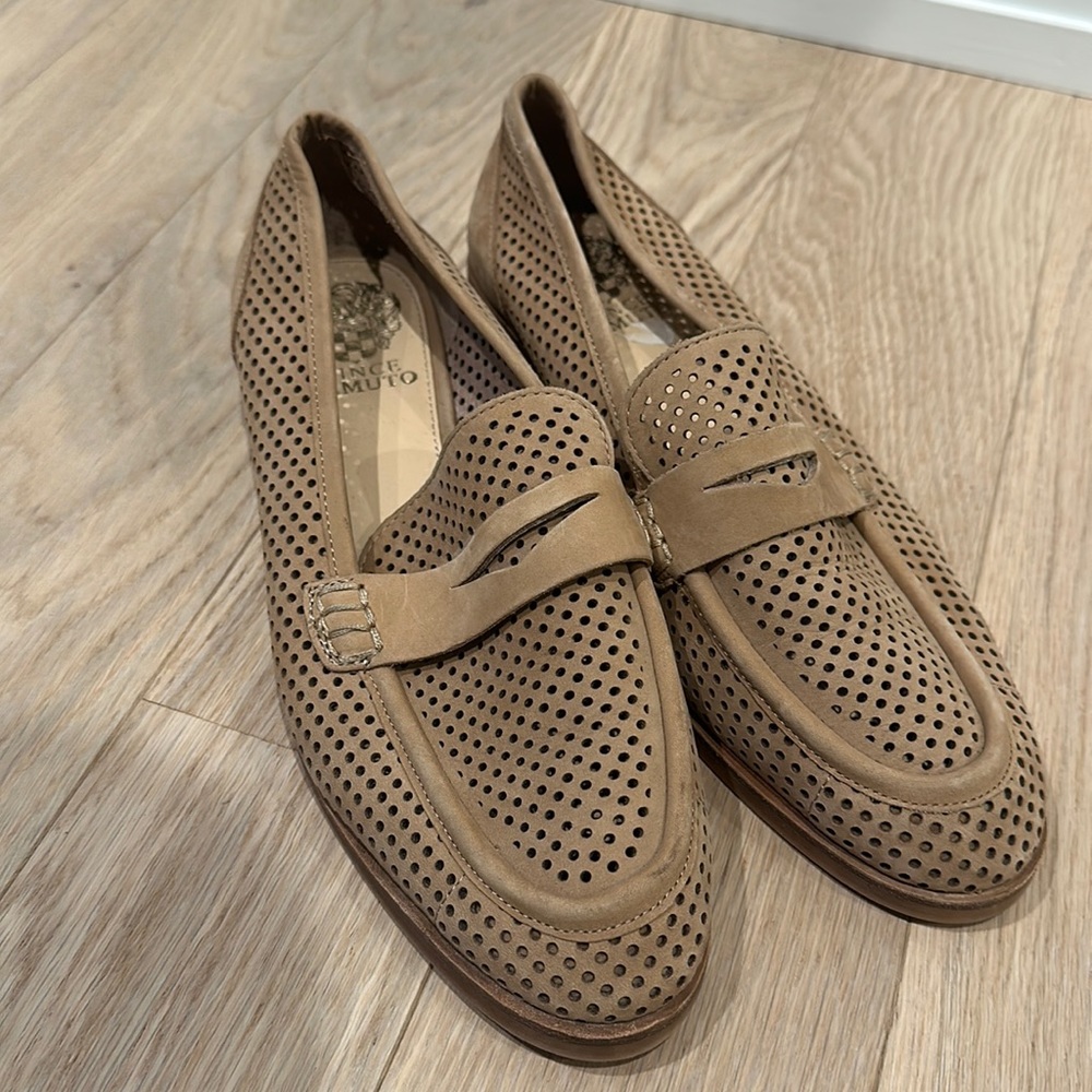Vince Camuto Tan loafers - size 8.5. Worn a few times